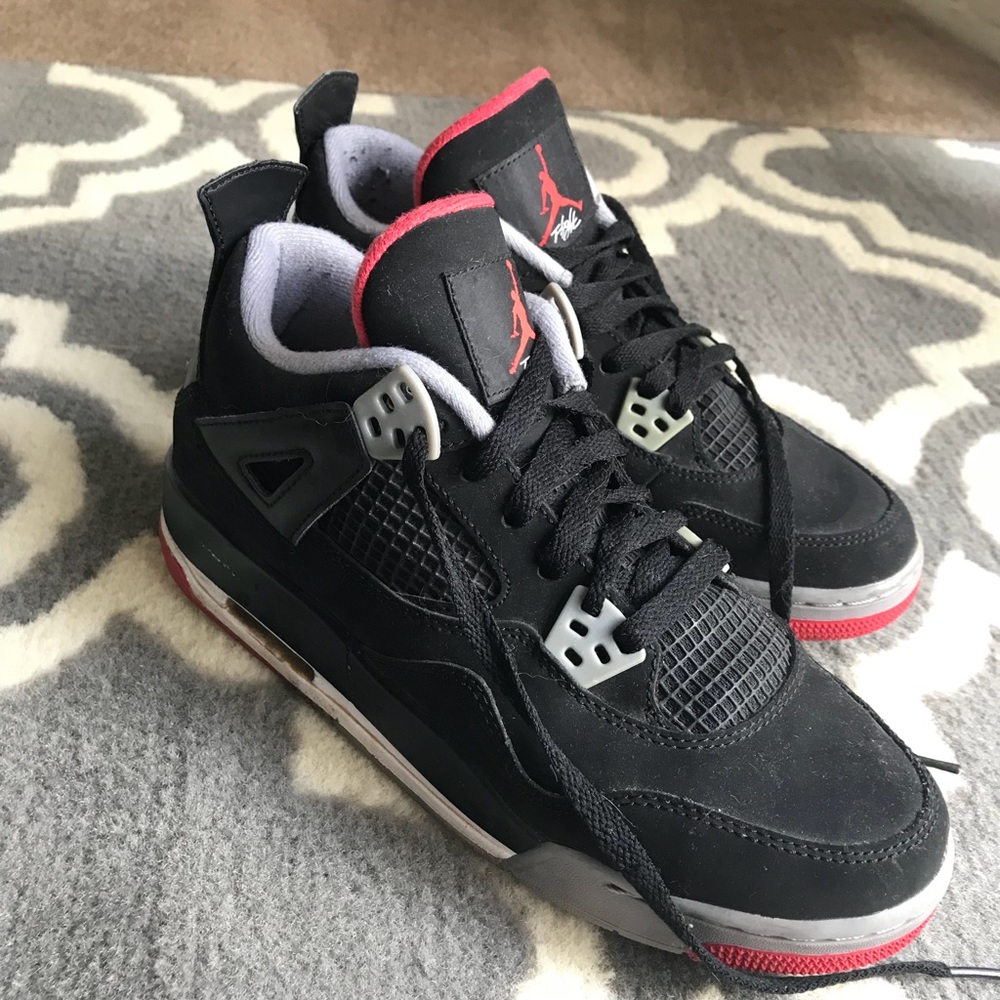 Jordan 4s